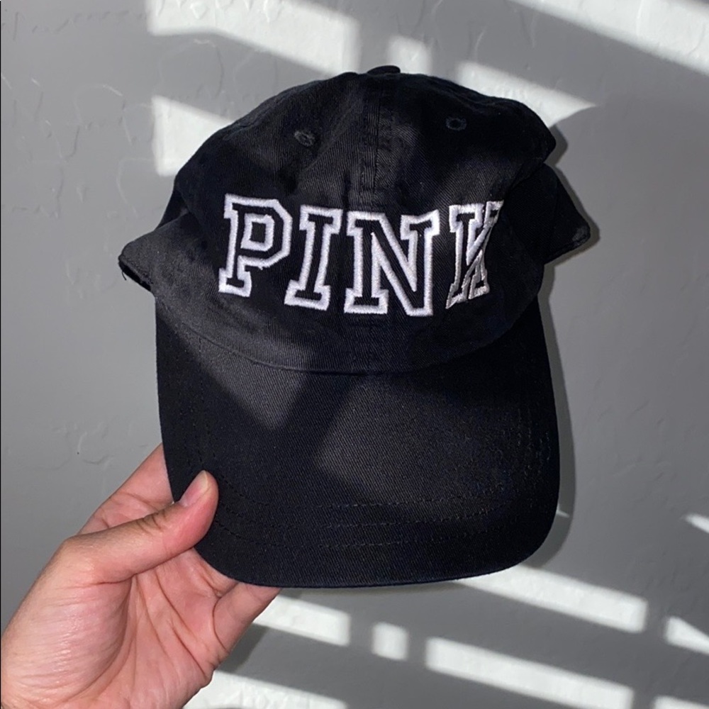 PINK Black Cap